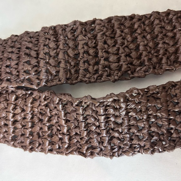 Vintage 1970s style handmade crocheted raffia handbag - Picture 6 of 9